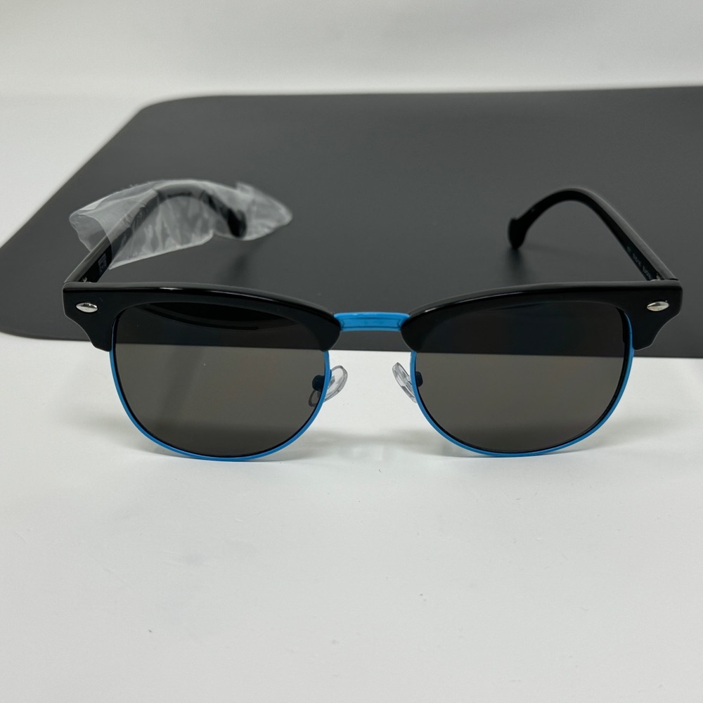 Converse Black Wayfarer Sunglasses